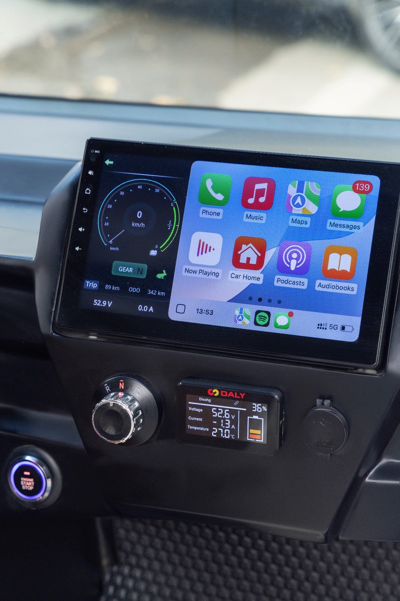 Apple CarPlay